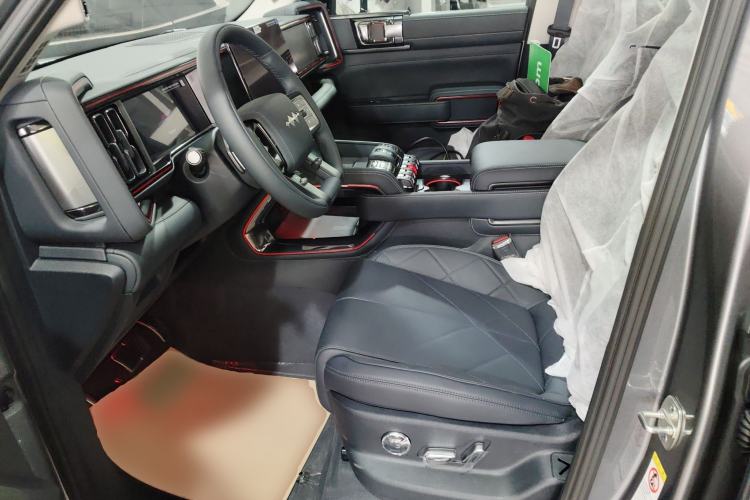 Used Formula Leopard 5 2025 TianShen Intelligent Driving Max Edition Left Front Seat