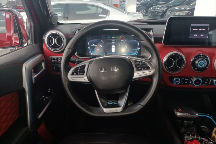 Used BAIC Off-Road BJ40 2021 2.0D Automatic Four-Wheel Drive Blade Hero Edition Adventurer Type Steering Wheel