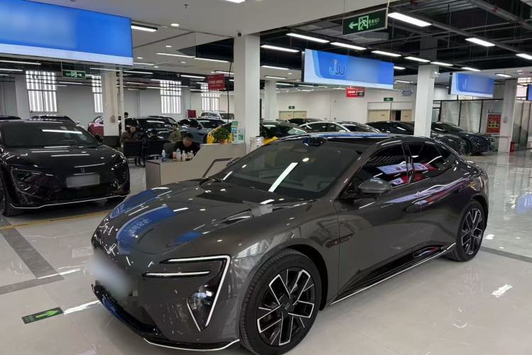 Used Avatr 06 2025 Max All-Electric Version