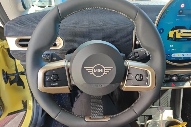 Used MINI 2025 1.5T COOPER Classic Edition