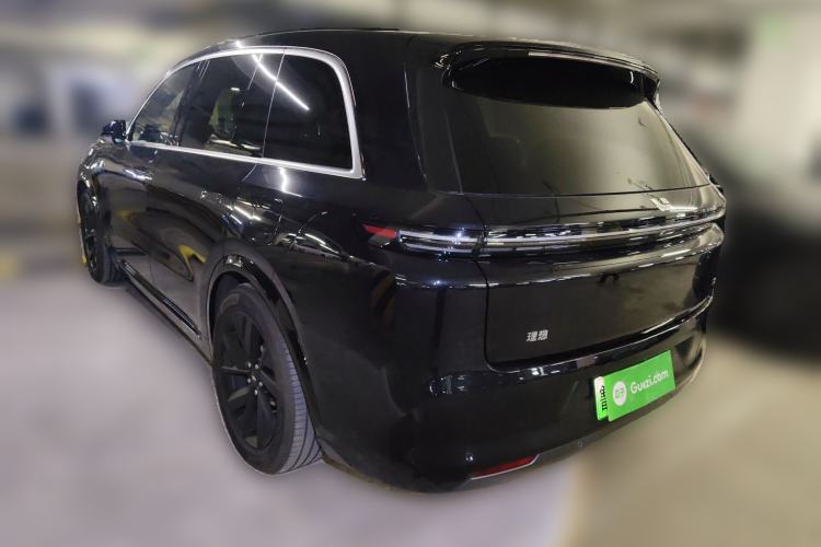 Used Li Auto L8 2023 Pro Model
