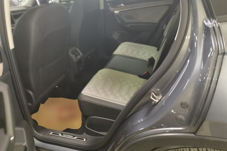 Used Volkswagen Tayron 2023 280TSI Two-Wheel-Drive Luxury Plus Advanced Version Left Rear Seat