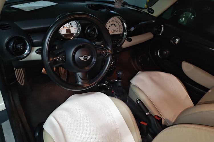 Used MINI 2011 1.6T COOPER S
