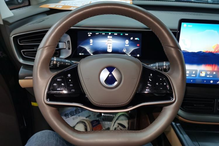 Used Denza D9 2022 DM-i 970 Four-Wheel Drive Prestige Model