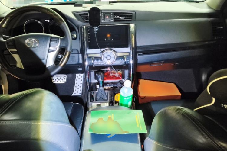 Used Toyota Reiz 2012 2.5V Fengdu Elite Stylish Edition
