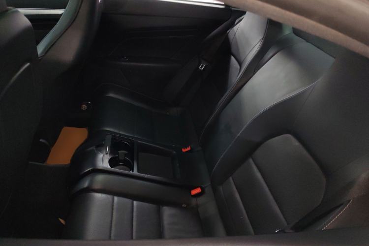 Used Mercedes-Benz E-Class 2016 E 200 Coupe Dynamic Edition
