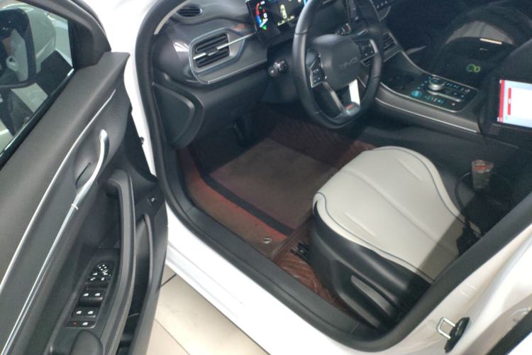 Used BYD Destroyer 05 2024 HONOR Edition DM-i 55KM Luxury Model