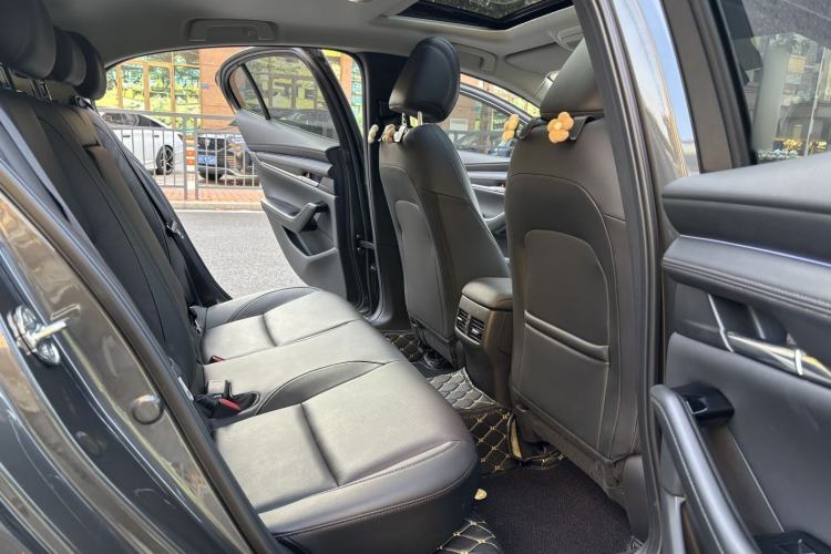 Used Mazda Mazda 3 Axela 2023 2.0L Automatic ZhiZhen Edition