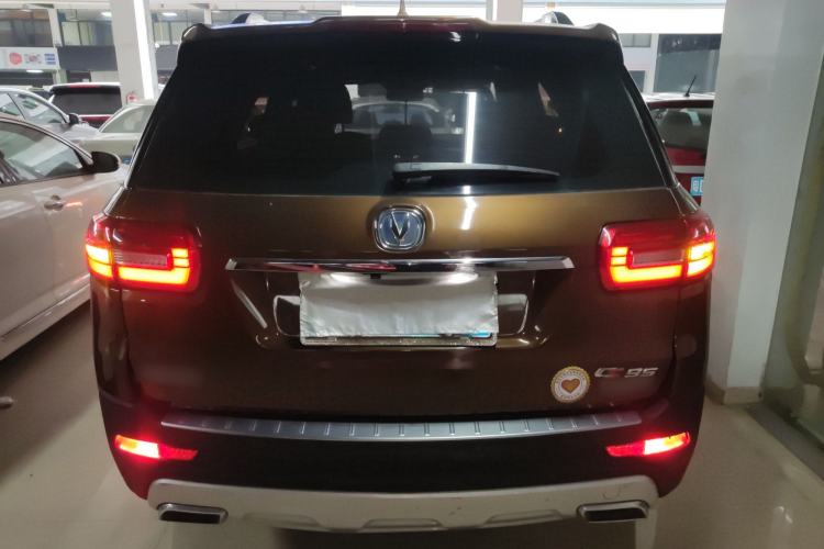 Used CHANGAN CS95 2017 2.0T Two-Wheel Drive Zhitu Edition