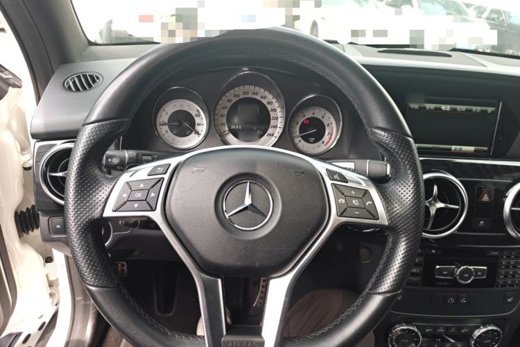 Used Mercedes-Benz GLK-Class 2015 GLK 300 4MATIC Luxury Ultimate Edition