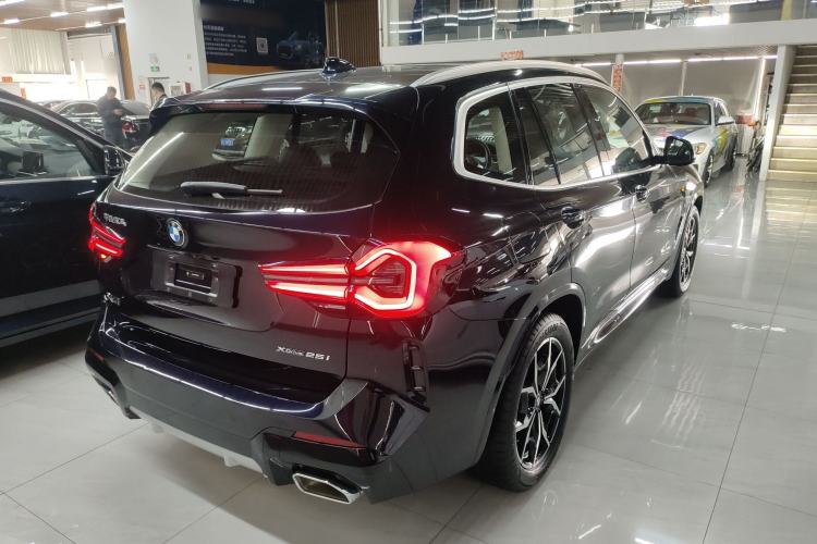 Used BMW X3 2023 xDrive25i M Sport Package
