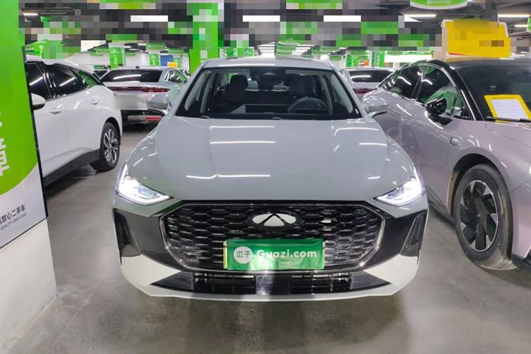 Used Chery Fengyun A8L 2025 1.5 TGDI 145 km Luxury Version Front