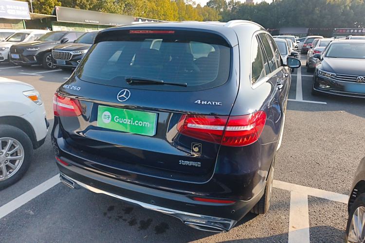 Used Mercedes-Benz GLC 2016 GLC 260 4MATIC Luxury Model
