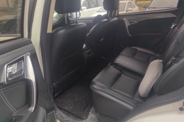 Used Geely Auto Vision X6 2016 1.8L Manual Luxury Model