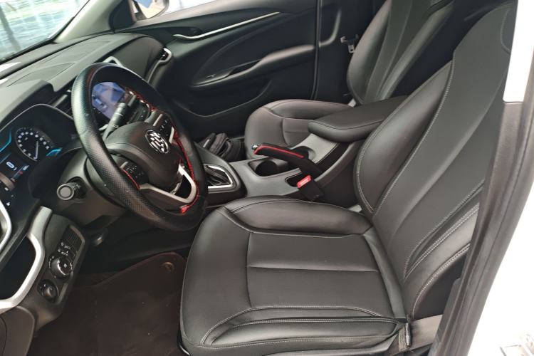 Used Buick GT 2021 1.3T Automatic Mild Hybrid Elite Version Left Front Seat