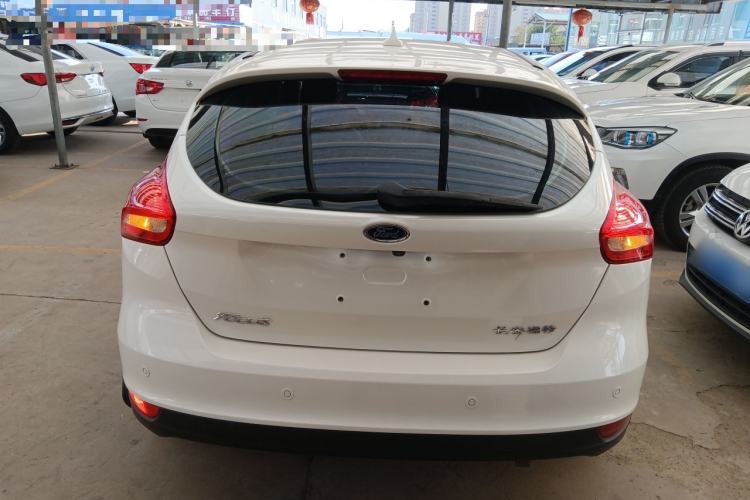 Used Ford Focus 2017 Hatchback 1.6L Automatic Fashion Edition Smart Drive Version
