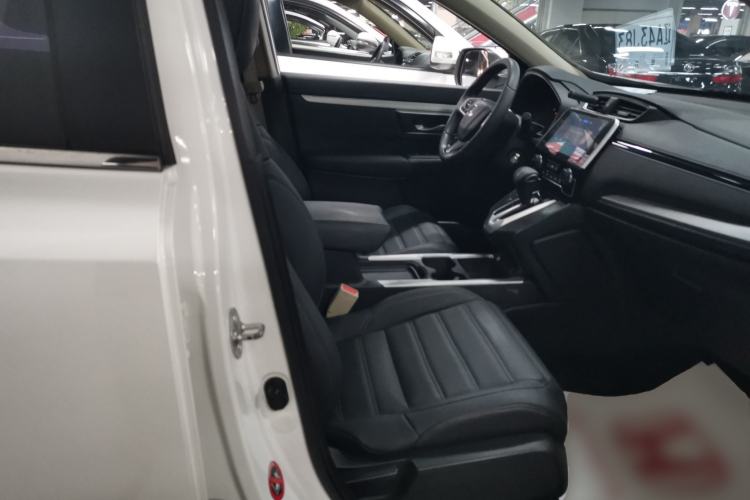 Used Honda CR-V 2021 240TURBO CVT 2WD Comfort Version Right Front Seat