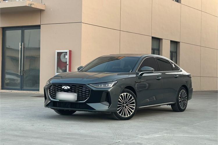 Used Chery Fengyun A8L 2025 1.5 TGDI 145 km Luxury Version