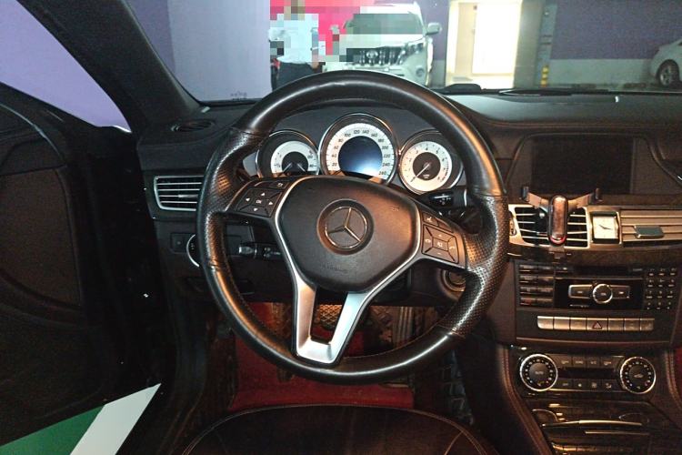 Used Mercedes-Benz CLS 2012 CLS 300 CGI Steering Wheel
