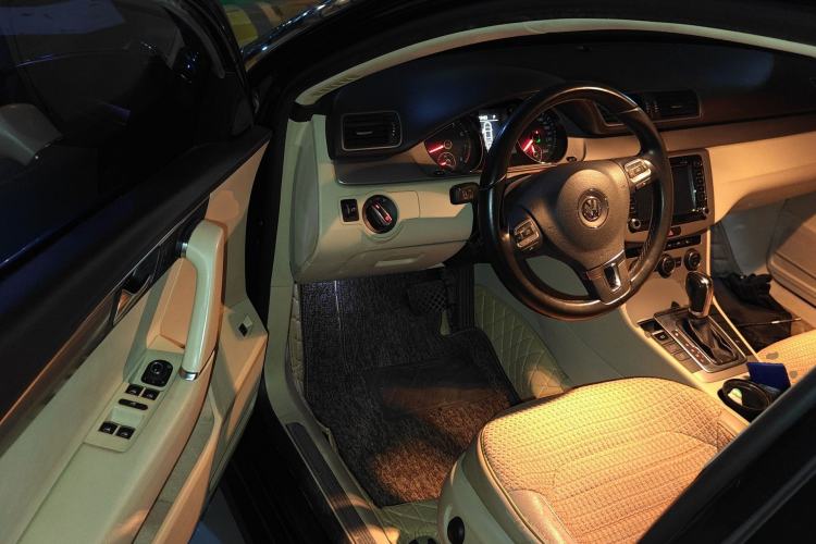 Used Volkswagen Magotan 2013 1.8TSI Luxury Model Driver Seat