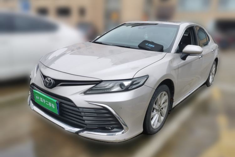 Used Toyota Camry 2023 2.0G Luxury Edition
