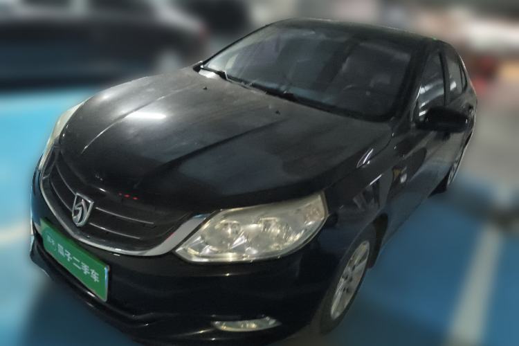 Used Baojun 630 2013 1.5L manual Entry-level trim