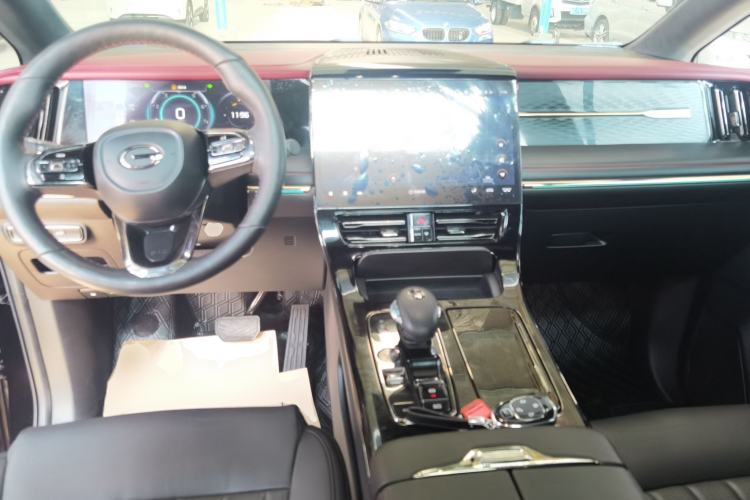 Used GAC Trumpchi M8 2023 Zongshi Series 400T Ultimate Edition Center Console