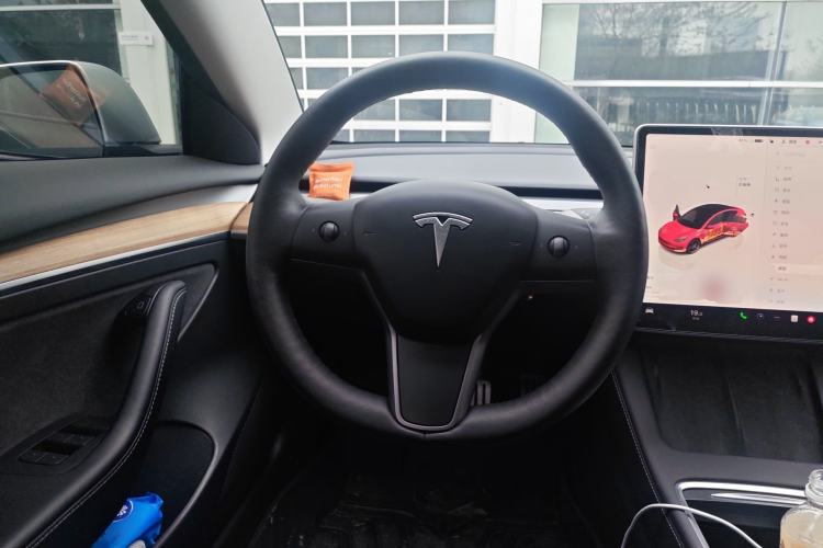 Used Tesla Model 3 2022 Performance High-Performance All-Wheel-Drive Version Steering Wheel