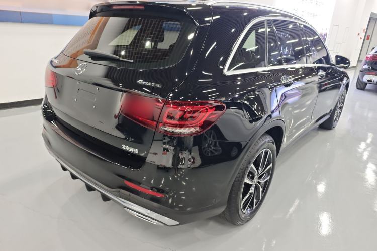 Used Mercedes-Benz GLC 2020 Facelift GLC 260 L 4MATIC Luxury Edition
