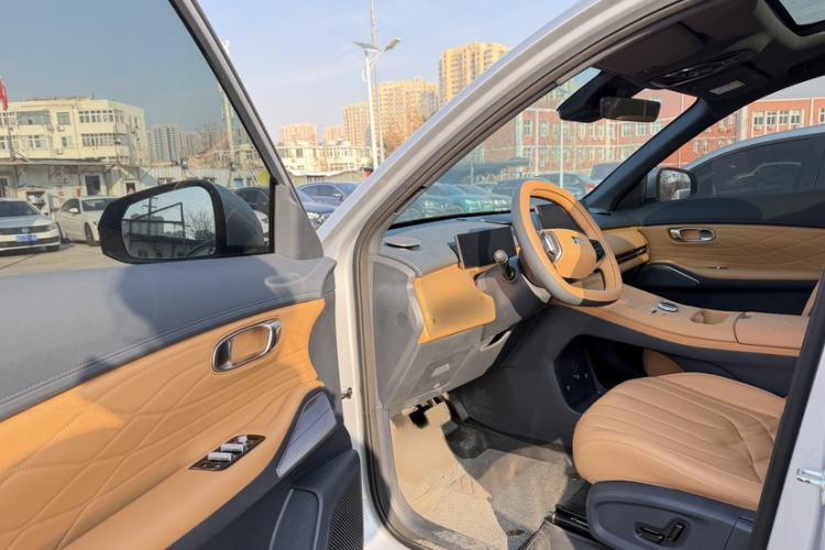 Used Geely Galaxy Galaxy Xingjian 7 EM-i 2025 120km Launch+ Version
