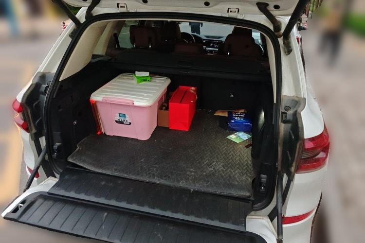 Used BMW X5 2020 xDrive40i M Sport Package Trunk