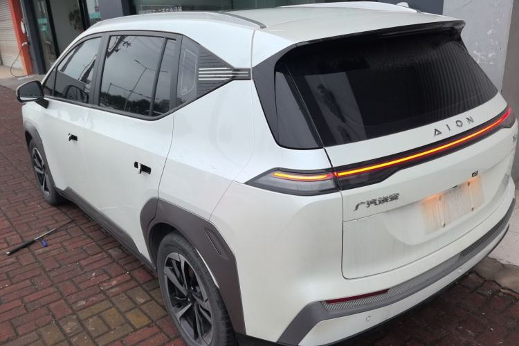 Used AION Y 2023 Plus 510 Smart Edition