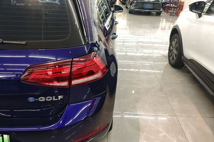 Used Volkswagen Golf Pure Electric 2020 Chari