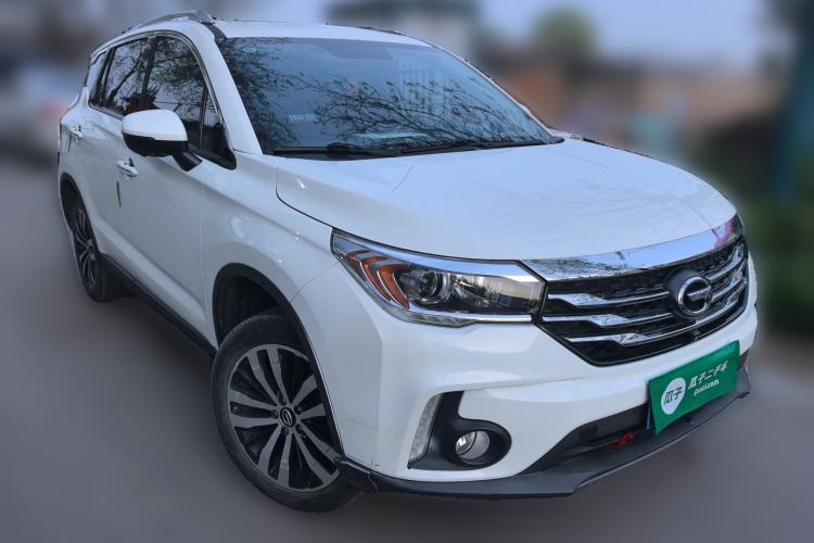 Used GAC Trumpchi GS4 2017 235T Automatic Two-Wheel Drive Luxury Smart Connectivity Version Front Right 45 Deg
