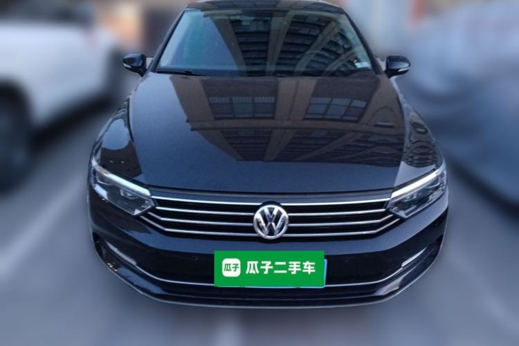 Used Volkswagen Magotan 2018 280TSI DSG Leading Model
