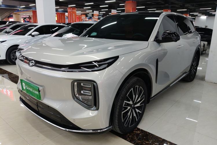 Used CHANGAN NEVO Q07 2025 215 Flagship Edition