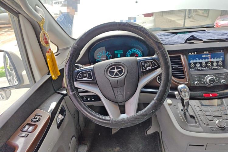 Used JAC Group Refine M5 2016 2.0T Gasoline Automatic Business Edition
