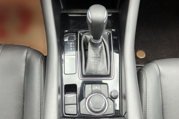 Used Mazda Atenza 2020 2.0L Blue Sky Luxury Edition Gear Lever