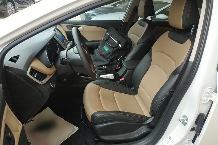 Used Chevrolet Monza 2020 320 Automatic Enjoyment Edition Left Front Seat