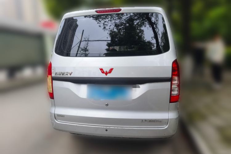 Used Wuling Hongguang V 2021 1.5L Jingqu Version LAR Rear