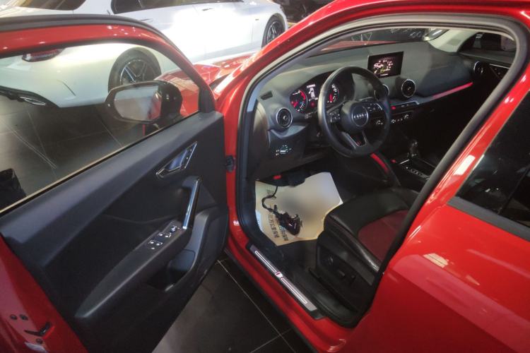 Used Audi Q2L 2018 35 TFSI Fashion Dynamic Version China V Emission Standard
