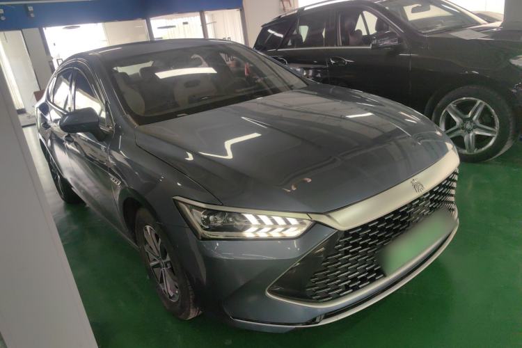 Used BYD Qin PLUS 2024 HONOR Edition DM-i 55KM Leading Model Front Right 45 Deg