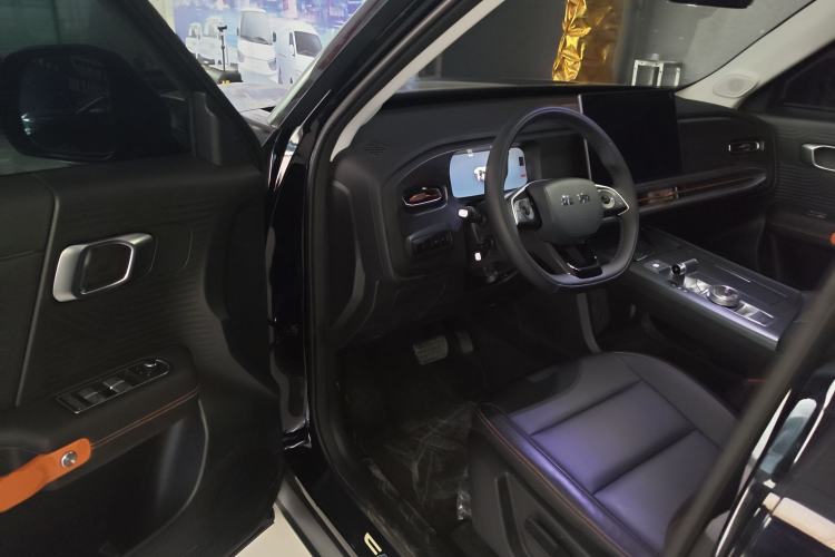 Used BAIC Off-Road BJ30 2026 Model Traveler 1.5T DCT Two-Wheel Drive Standard Version Driver Seat