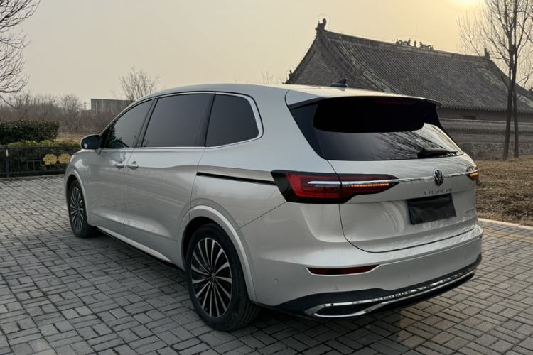 Used Volkswagen Viloran 2023 Revised 380TSI Prestige Edition