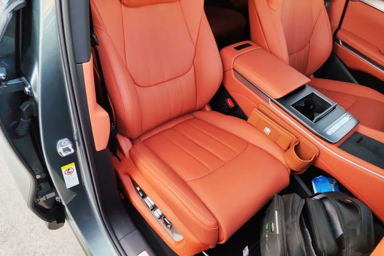 Used BYD Tang L 2025 DM 200KM Four-Wheel Drive LiDAR Flagship Model Right Front Seat