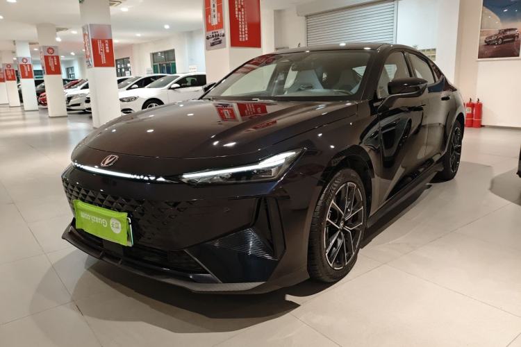 Used CHANGAN UNI-V iDD 2024 Blue Whale Smart Electric iDD 136km ZhiKu Model