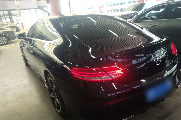 Used Mercedes-Benz C-Class 2018 C 200 Coupe Exterior 2
