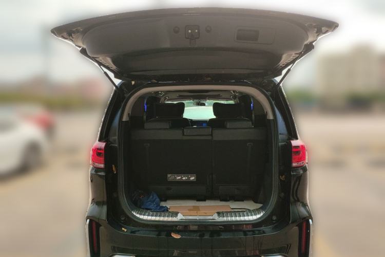 Used GAC Trumpchi M8 2020 390T Deluxe Edition Trunk