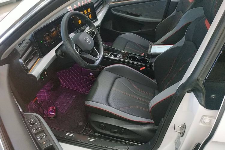 Used Volkswagen Lamando 2024 Lavida L 280TSI DSG Cool & Spicy Edition