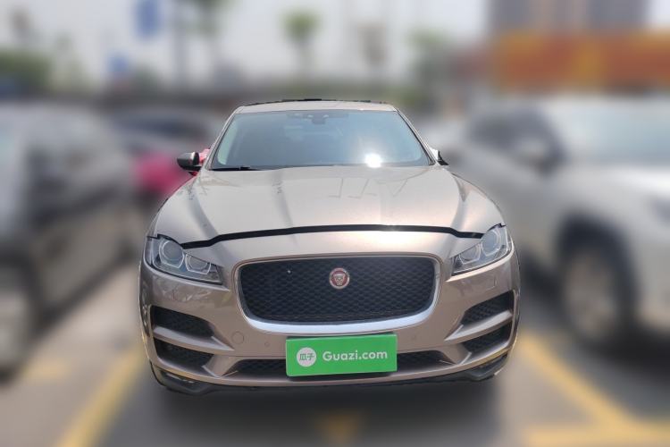 Used Jaguar F-PACE 2016 2.0T Two-Wheel Drive Urban Luxury Edition